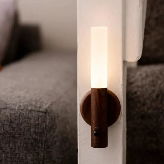 Sleek Motion Light