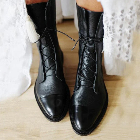 Gisela - Elegant Ankle Boots