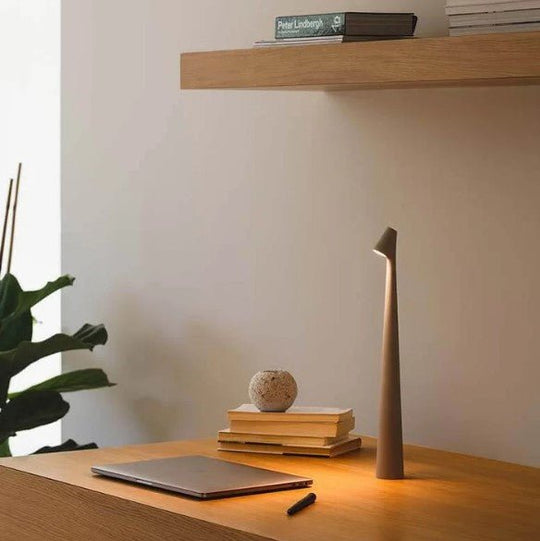 Sofie - Minimalist Wireless LED Table Lamp